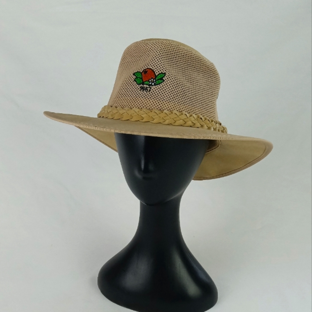 Dorfman Pacific Co. Mens Hat.
